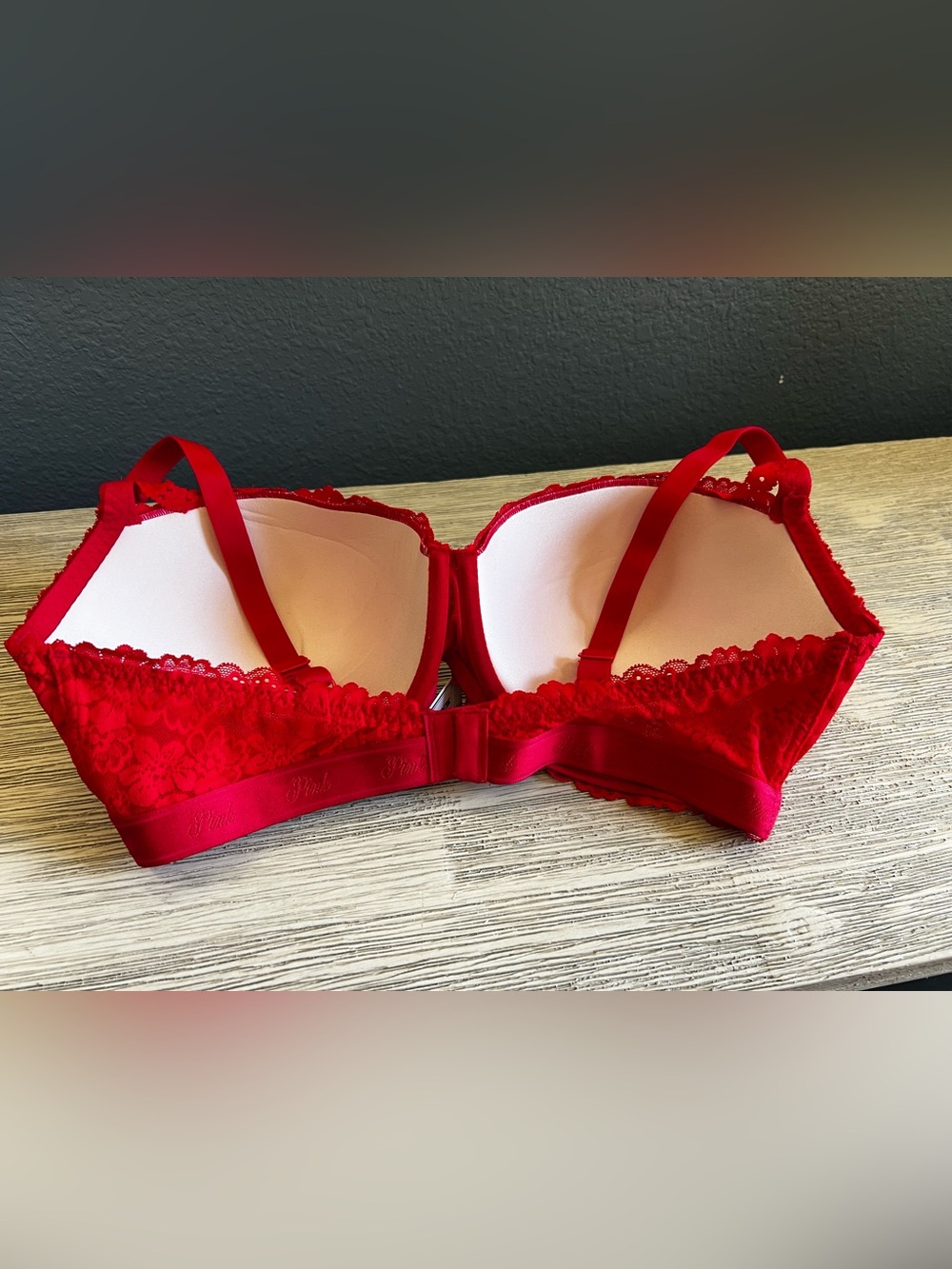 🆕 Victoria's Secret Balconette Red Lace Push-Up Bra with Floral Overlay - Picture 5 of 6